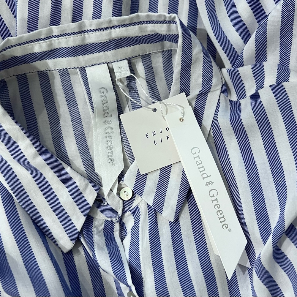 Grand & Green XL Women’s Blue & White Striped Button Up Lightweight - Picture 6 of 7
